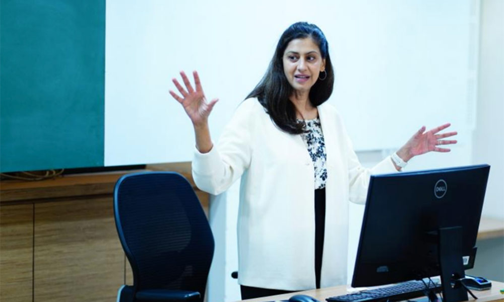 Distinguished Lecture – Prof. Mira Johri, Professor, Université de Montréal, Canada